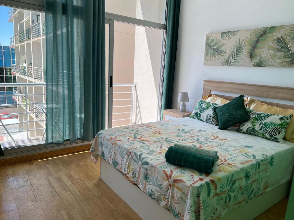 Апартаменты Aparment La Gavia Мадрид Экстерьер фото